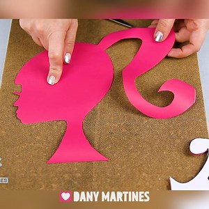 651K views · 4.7K reactions | DIY Barbie e Hello Kitty  ⬇MOLDES E MATERIAIS NOS COMENTÁRIOS⬇ | Dany Martines Diy | Facebook
