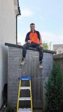 Fitting new felt to a shed roof