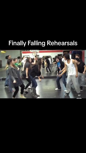 victoriousthrowbacks on TikTok