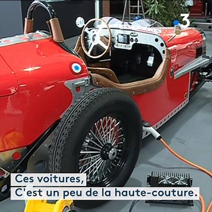 268K views · 279 reactions | Et si vous passiez à l'électrique avec votre vieille voiture de collection ? C'est possible ! Une entreprise s'est spécialisée dans cette bascule vers le 21ème siècle. Et ça marche. Les voitures se vendent comme des petits pains. Pour en savoir plus : https://france3-regions.francetvinfo.fr/occitanie/video-voiture-retro-100-electrique-devinci-est-produite-tarn-1510087.html | France 3 Occitanie | Facebook