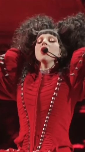 2.1K views · 31 reactions | LADY GAGA LEFT THE VMAS EARLY  #LadyGaga #VMAs #VMAs2025 | Sloan Hooks | Facebook