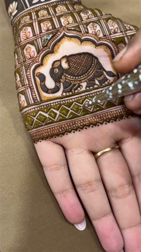 Bridal Mehndi Design for Beginner👰😎😎 #henna #mehndi #weddingmehandi #wedding #bridal #new #elephant
