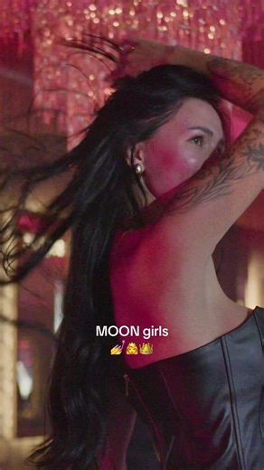 Best night club in Batumi @moon_club_batumi 🇬🇪🌙💋 #girls #girlsnight #girlnightout #nightout #nightclub