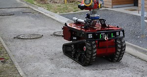 Un robot au style un peu pompier