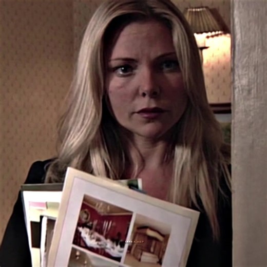 Ronnie Mitchell's Struggles in EastEnders Clips