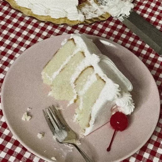 blahh blahhh blahhh space fillerrr blahhh blahhh blahhh blahhh blahhh blahhhhh blahhhhh blahhhh blahhh blahhhhhg#fyp #foryoupage #cake #melaniemartinez #balls