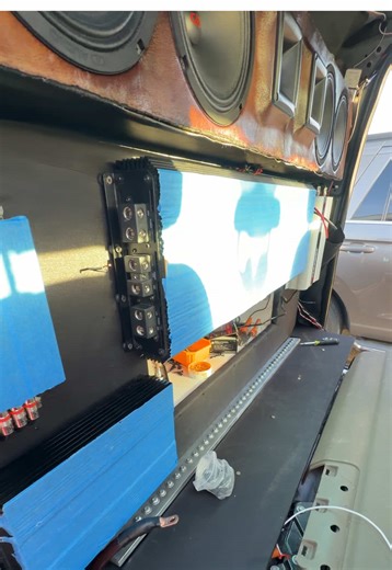 Guess the Amp and Win a Cookie!