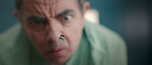 Seul face à l'abeille