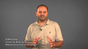 Robot inserts IV needles