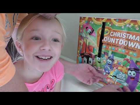 Prankster Elf on the Shelf Climbs JoJo Bow Ladder to Secret Door! Jinx Has Hidden Something!