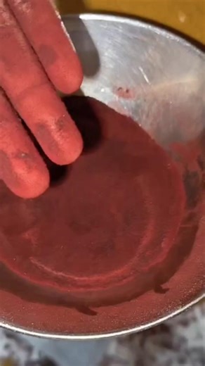 Beetroot pink powder for face glow and pink lips #beetroot #shorts #pinklips #faceglow