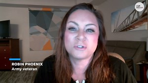 Vets transitioning out of the military use comedy to help with trauma