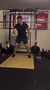 79K views · 325 reactions | Une balle et 4 exercices sur la...