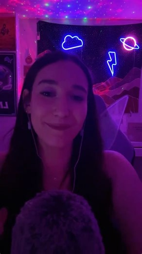 noa on Instagram: "asmr core #asmr #asmrtingles #relaxingsounds"