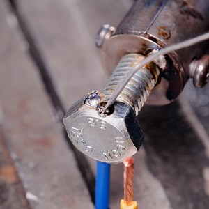 81K views · 232 reactions | Extremely Satisfying Wire Hacks Thanks for watching! Please be aware that this video is for entertainment purposes only and techniques shown should not be attempted at home! | Science, Tech and Universe | Facebook