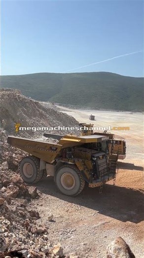 Heavy Equipment At Aggregates Quarry In Action!