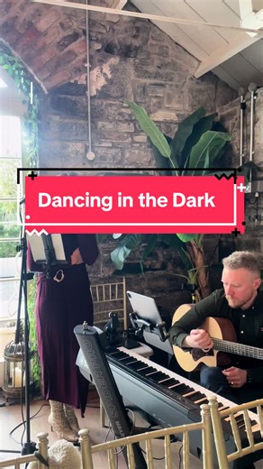 Incorporating Bruce Springsteen into Your Wedding