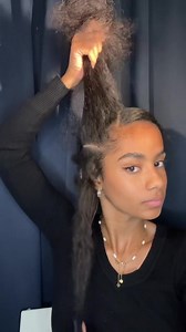 406K views · 21K reactions | Je n'ai rien compris mais je suis impressionné‍‍ cr. edoaafro ( tt ) #unice #french #pourtoi #humanhair #hair #wigs #lacewig #wig #uniceparis #perruque #unicecheveux #unicefrance #cheveux #perruque #hair #fashion #tyla #hairstyles #coiffure #fyp #pourtoi #braids #tressage #tresse | UNice.fr | Facebook