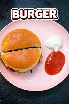 VegBurger#VegFood#FoodReels#YTShorts#BurgerRecipe #SnackTime#QuickRecipe#EveningSnacks #FoodShorts