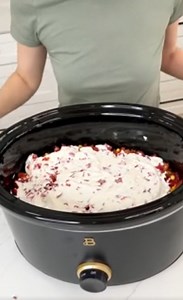 This Easy Crockpot Dinner Cooks Itself!