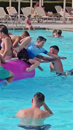 Pool party at Jaz Aquaviva, Hurghada, Egypt #travel #party #poolparty #hurghada