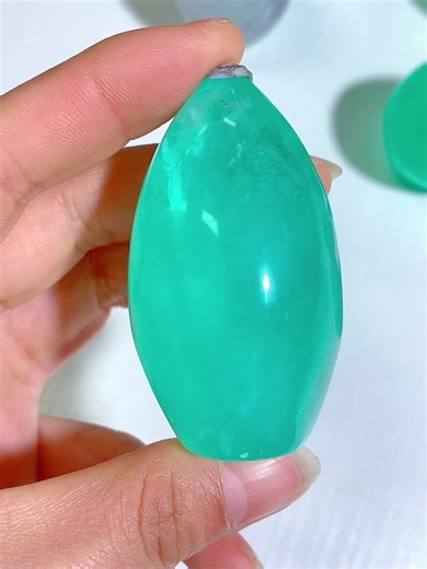 Fluorite flame #fluorite #crystal#crystals#quartz#crystalshop