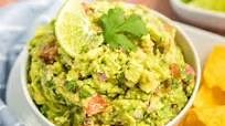 6 Flying Iguana Guacamole Recipe - Selected Recipes