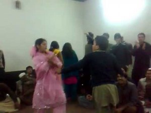 pashto boy and girl mast dance