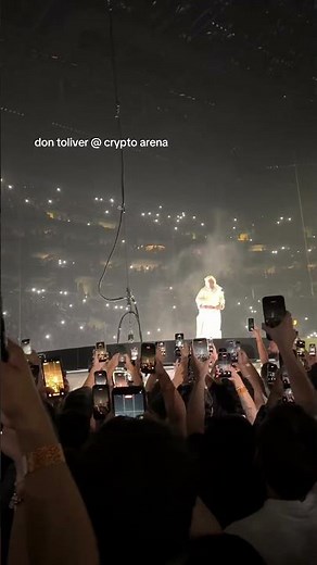 Don Toliver performs "GEMSTONE" Live in Los Angeles at the Octane World Tour