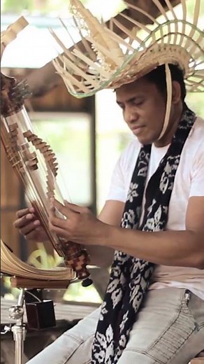 Berkumandang Suara Dari Seberang - Sasando by Natalino Mella #sasando #instrumental #relaxing