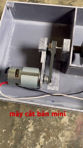 Making a mini table saw from PVC and a 775 motor.#diy