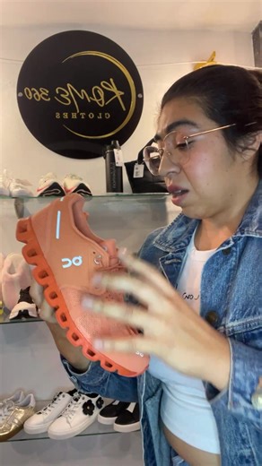 ROME 360 Clothes on Reels