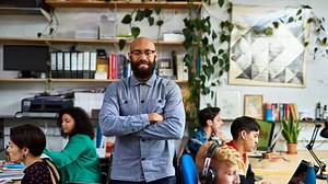 NAACP Empowerment Programs Becomes Part-Owner in Hello Alice to Build Black Generational Wealth | Essence