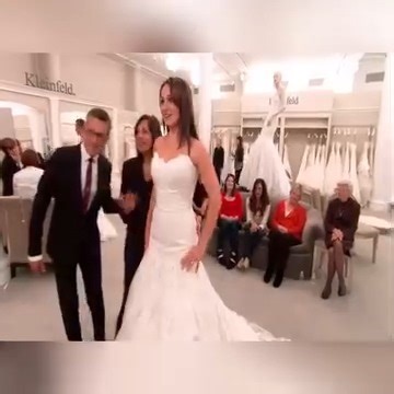 Bride BREAKS Her Custom Mark Zunino Gown! Say Yes To The Dress While Danielle Jonas helps one of her closest friends find the perfect dress, bride Courtney has a scare when her custom Mark Zunino gown doesn't fit perf | Say Yes to the Dress American