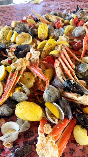 Seafood Boil with Garlic Cajun Butter 🦞