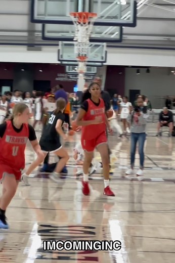 Umm Coaches you might want to check her out.. #IMCOMING No more waiting on callbacks. With our app, YOU reach the coaches. Get plugged in — DM “University” to get started. #womensbasketball #girlsbasketball #aau #sportsmarketing #sportsparents #collegerecruiting #summerbasketball #basketball #aaugirlsbasketball #kidsbasketball #app #youthbasketball #womenssports | Imcoming Inc