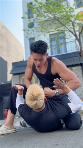 Wanna take his place? | MUSCLE MAN | #namphuong #muscleman #funny #shorts #hero #kindness