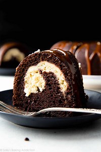 How To Make A Bundt Cake With Cake Mix And Pudding | The Cake Boutique