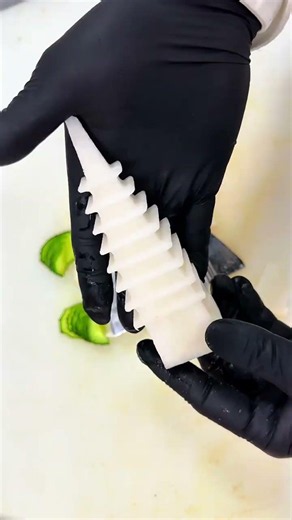 Easy Radish and Cucumber Vegetable Carving IdeasStunning Radish & Cucumber Flower Carving Designs
