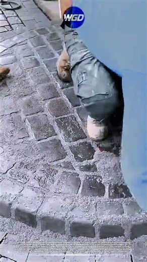 Clean interlocking paver finishing technique: Perfect paving transformation