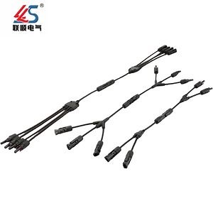 [Hot Item] Mc4 IP6 Solar Connector Panel System Y Type 1000V DC 3 Branch Solar Cable Connector