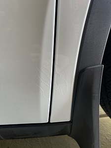 Paint issues model y