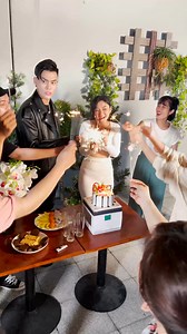 554K views · 18K reactions | Không biết sinh nhật mình luôn á :)))) #AnhAoDen #ĐạiAn #FC_BietDoiAoDen | Anh Áo Đen | Facebook