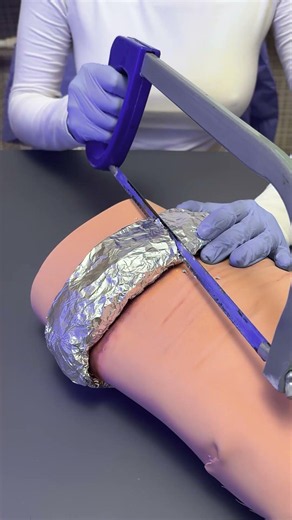 ¡Transforma tu Uña Dañada en una Obra Maestra! 💅✨
