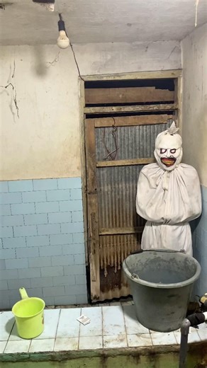 epic ghost prank - wait the end 🤪👻😱 #youtubeshorts #poconglucu #prank