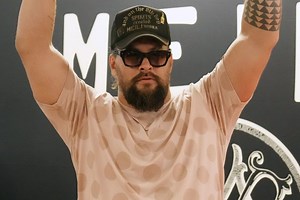 Jason Momoa battles chicken jockey in 'Minecraft' trailer