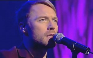 Ronan Keating performs It's Only Christmas on GMTV 2009