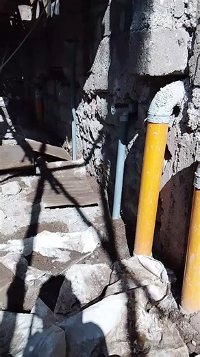 The site manager understands the overall program, sequencing, and coordination, so they are best placed to guide plumbers on when to work, where to route services, and how to align with drawings and other trades. Ukipewa Number ya mwenyewe wacha kiherehere.