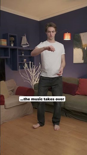 The cutest Robert Pattinson dance🕺
