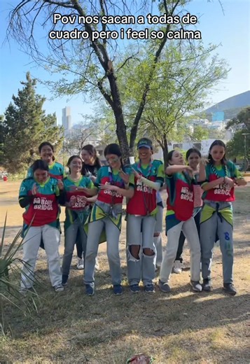 #mjc #lineacadena #cumbres #mty #quehacermty #niñacadena #amigas #sabado #kootenay #bng